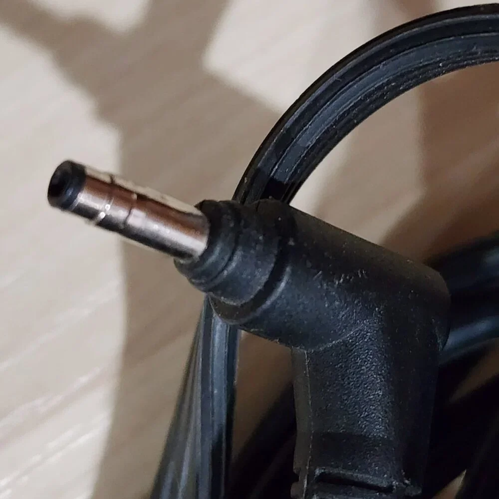 Oem Hp 622435-001 Laptop Charger smlnskibumco (62)